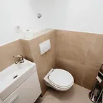 Apartment Big Near Center Zadar