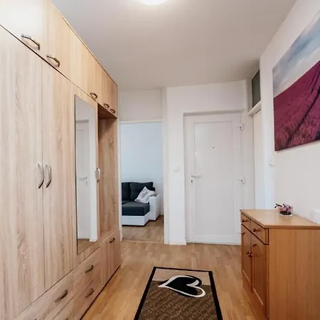 Big Near Center Appartement Zadar