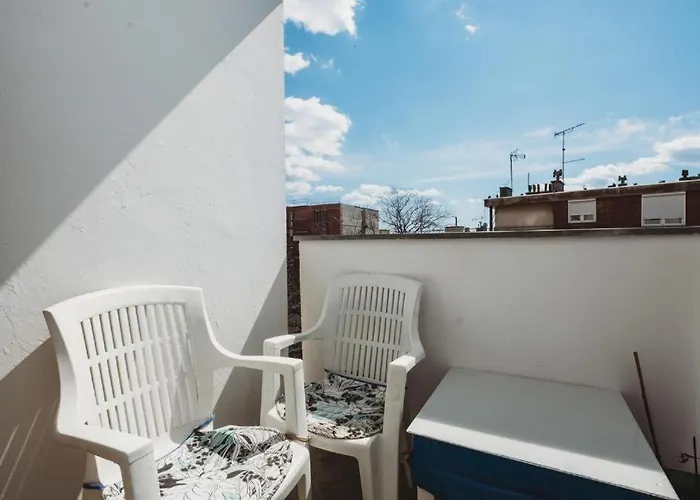 Big Near Center Apartman *